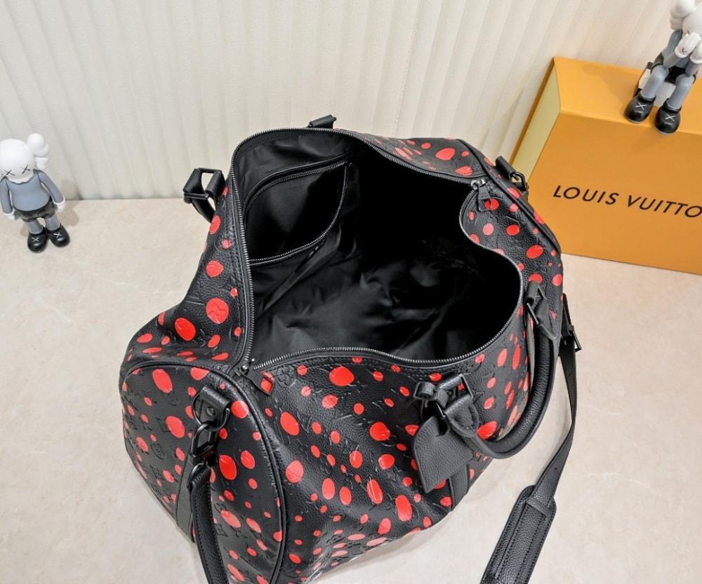 Elegant Leather Top Handle Bag – Special Edition