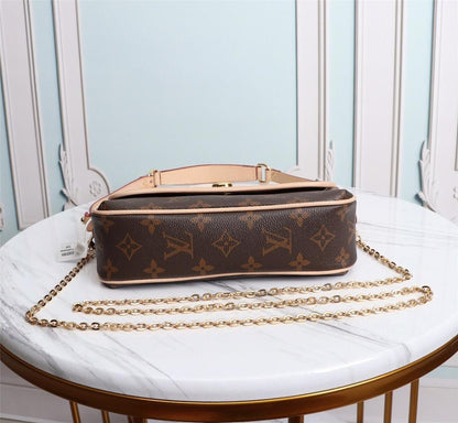 Alma Gold Shoulder Bag