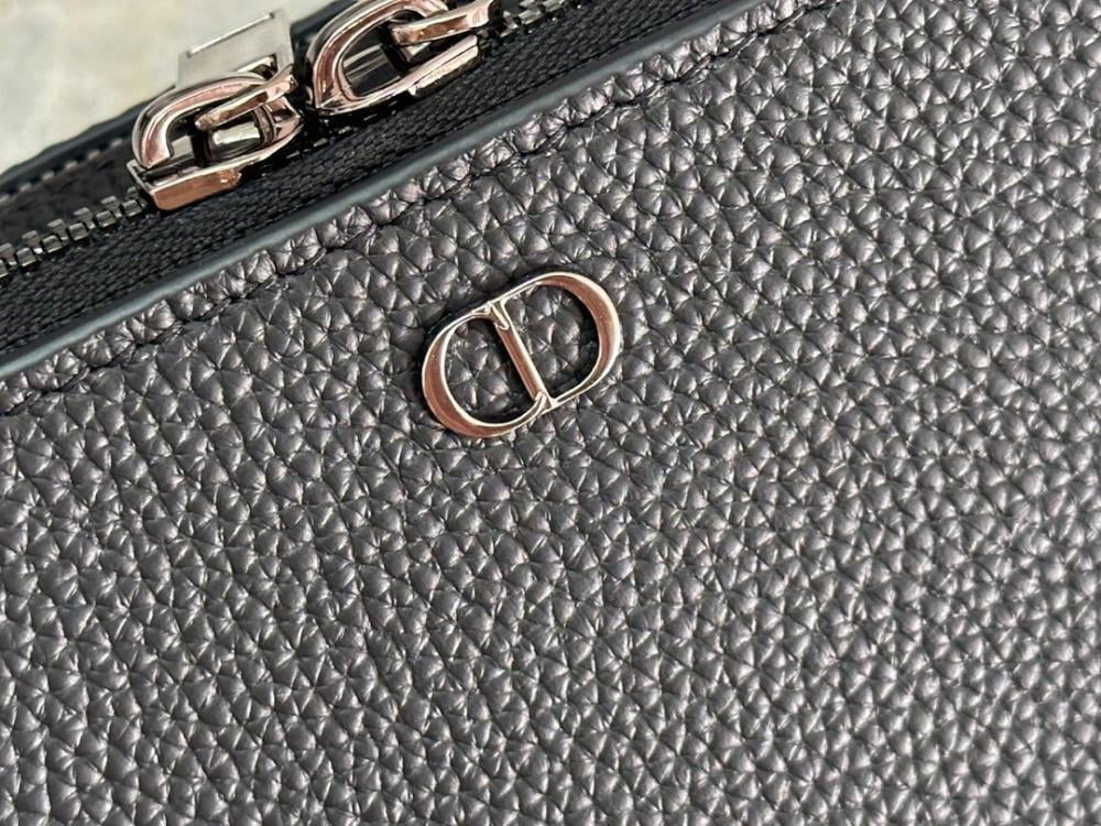 Luxury Elegant Black Quilted Calfskin Shoulder Bag
