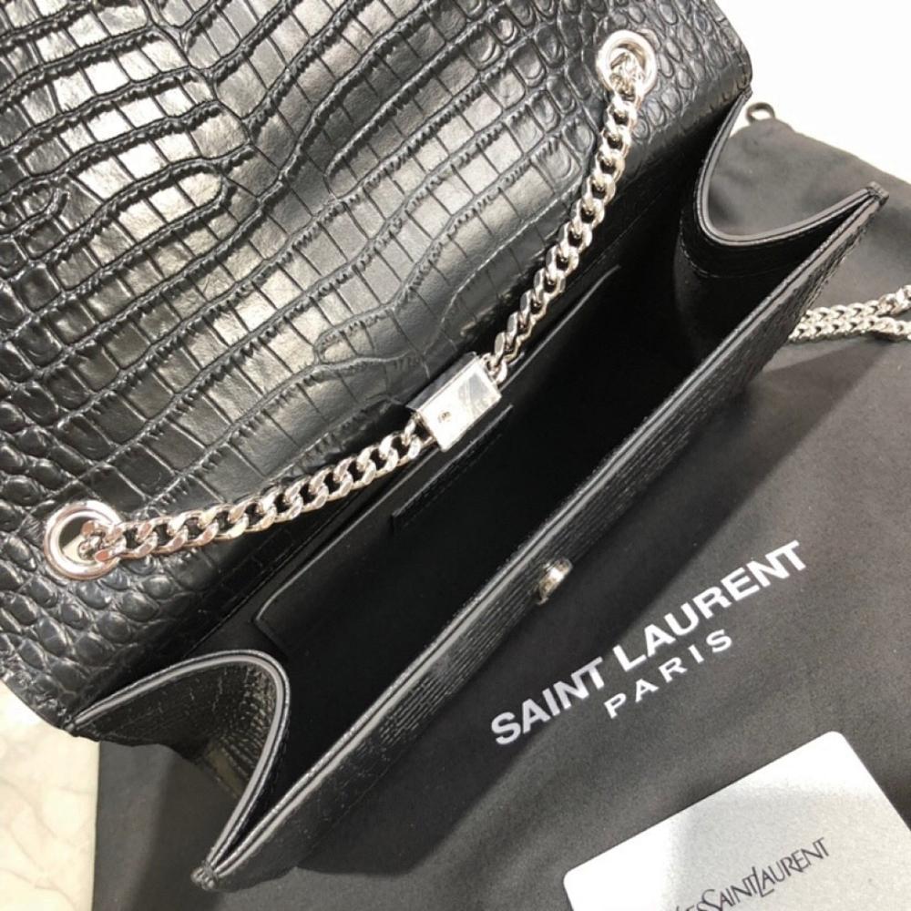 Stylish Silver Leather Top Handle Bag – Limited Edition