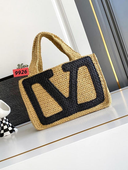 VLogo Signature Raffia Shoulder Bag