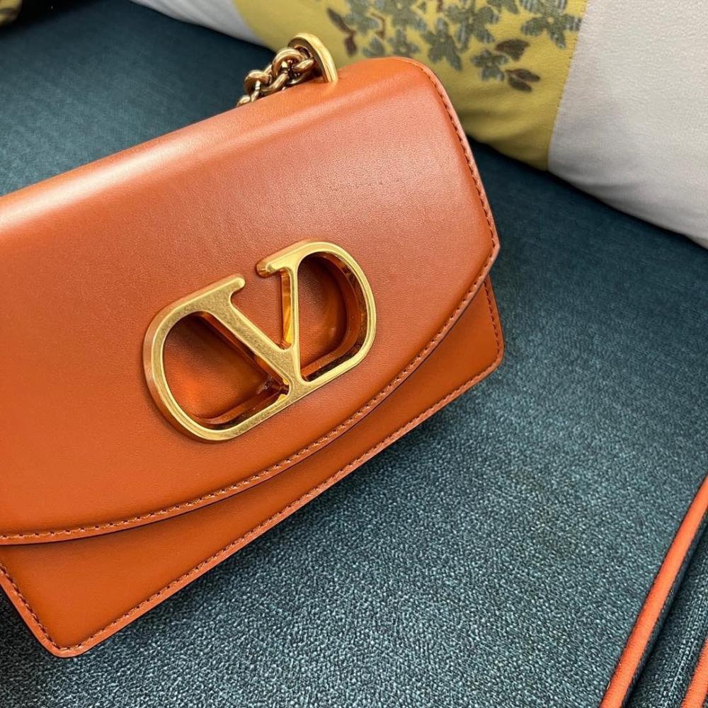 VLogo Signature Calfskin Shoulder Bag