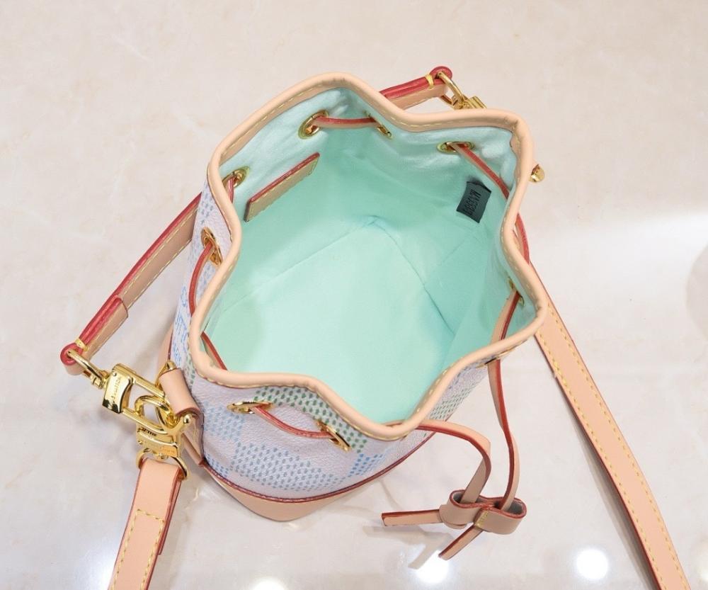 Modern Stylish Leather Shoulder Bag
