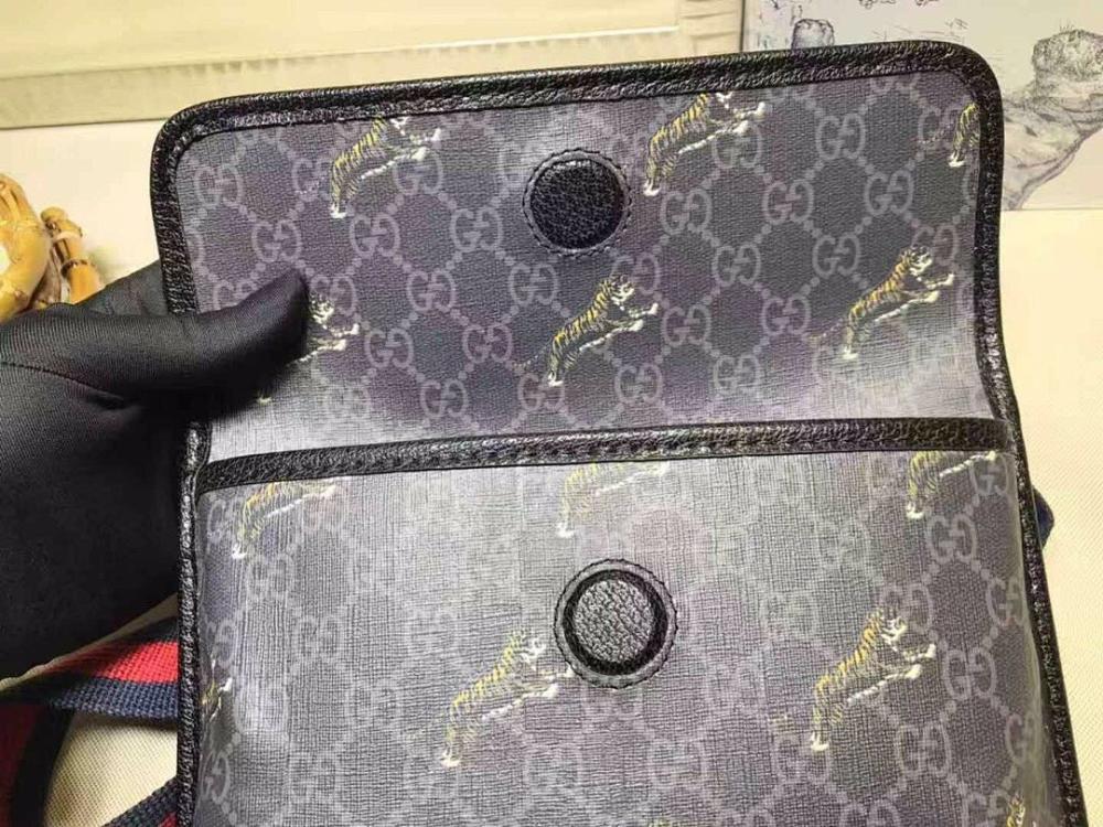 Stylish Refined Crossbody Bag