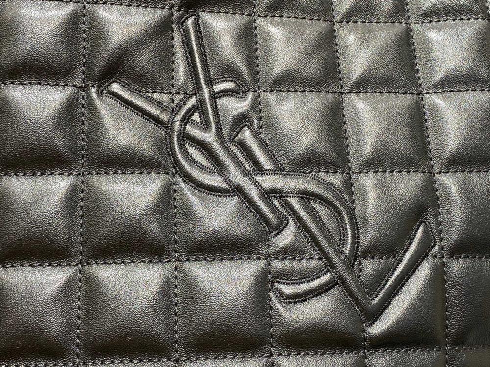Practical Leather Travel Bag