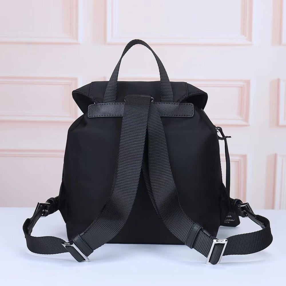 Stylish Premium Woven Nylon Crossbody Bag