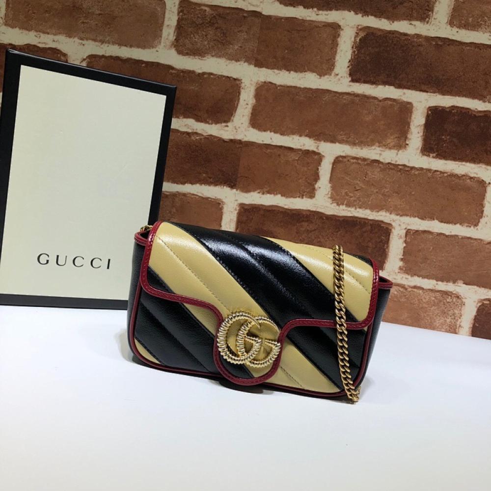 Classic Shoulder Bag