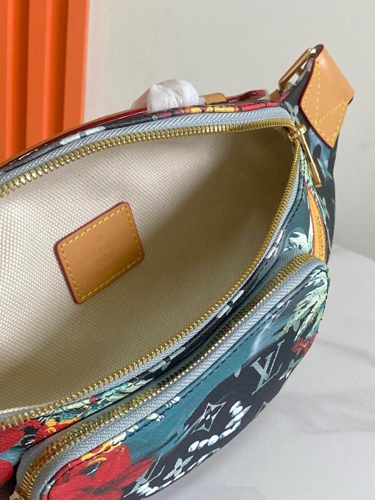 Stylish Refined Monogram Shoulder Bag