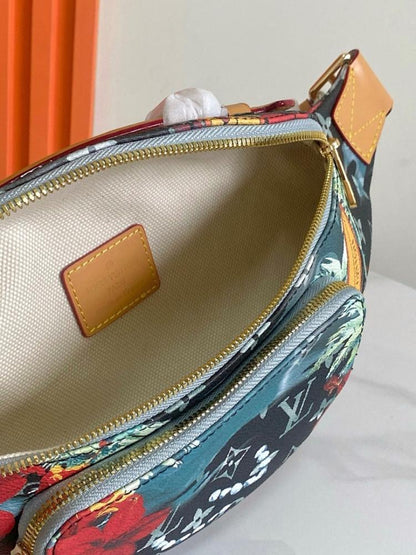 Stylish Refined Monogram Shoulder Bag