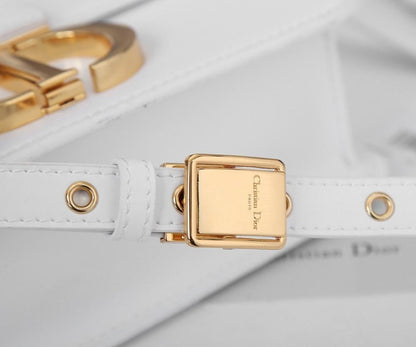 Classic Italian-Inspired Shoulder Bag