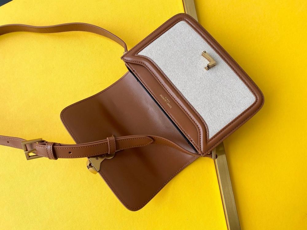 Modern Elegant Leather Bag – Special Edition