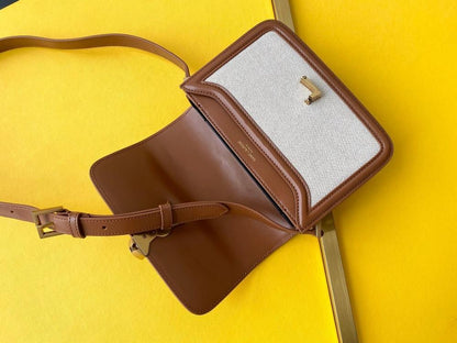 Modern Elegant Leather Bag – Special Edition