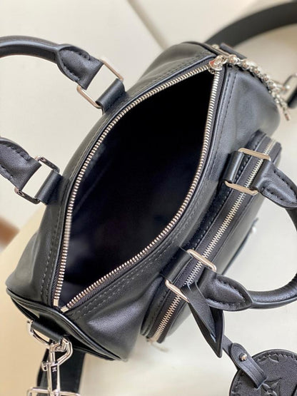 Italian-Inspired Elegant Leather Shoulder Bag