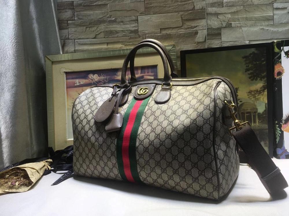 Elegant Shoulder Bag – Limited Edition