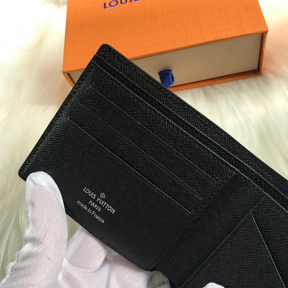 Modern Luxury Silver Leather Wallet