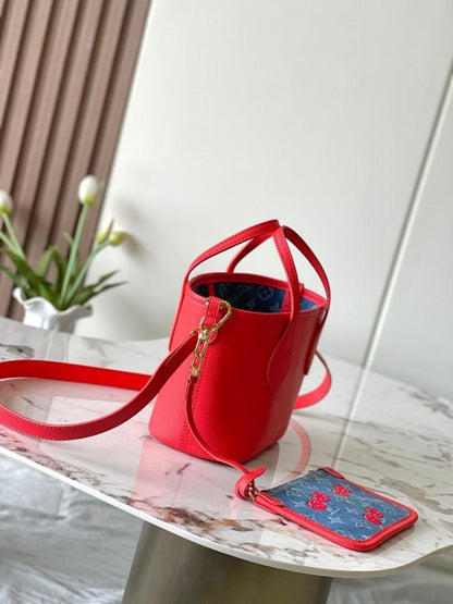 Neverfull Monogram Calfskin Shoulder Bag