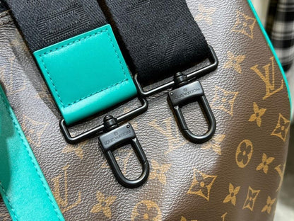 Modern Italian-Inspired Canvas Bag