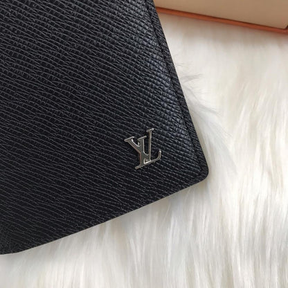 Stylish Refined Leather Wallet