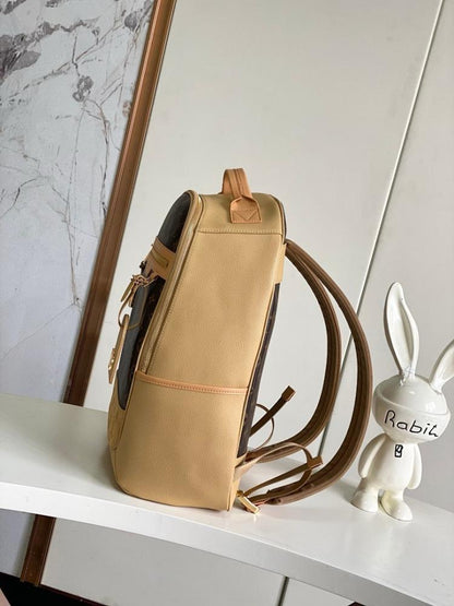 Stylish Refined Leather Crossbody Bag
