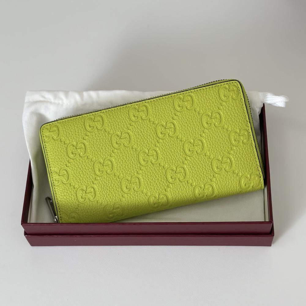 Wallet