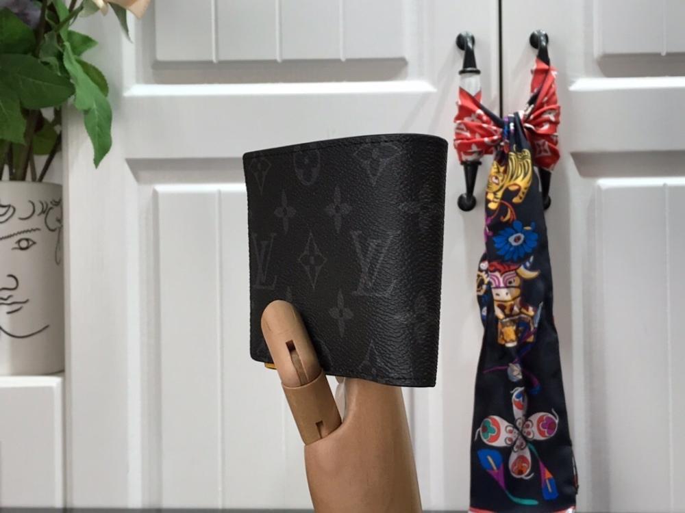 Practical Leather Wallet