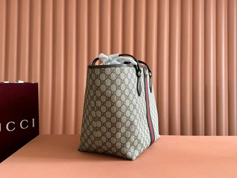 Classic Italian-Inspired Bag