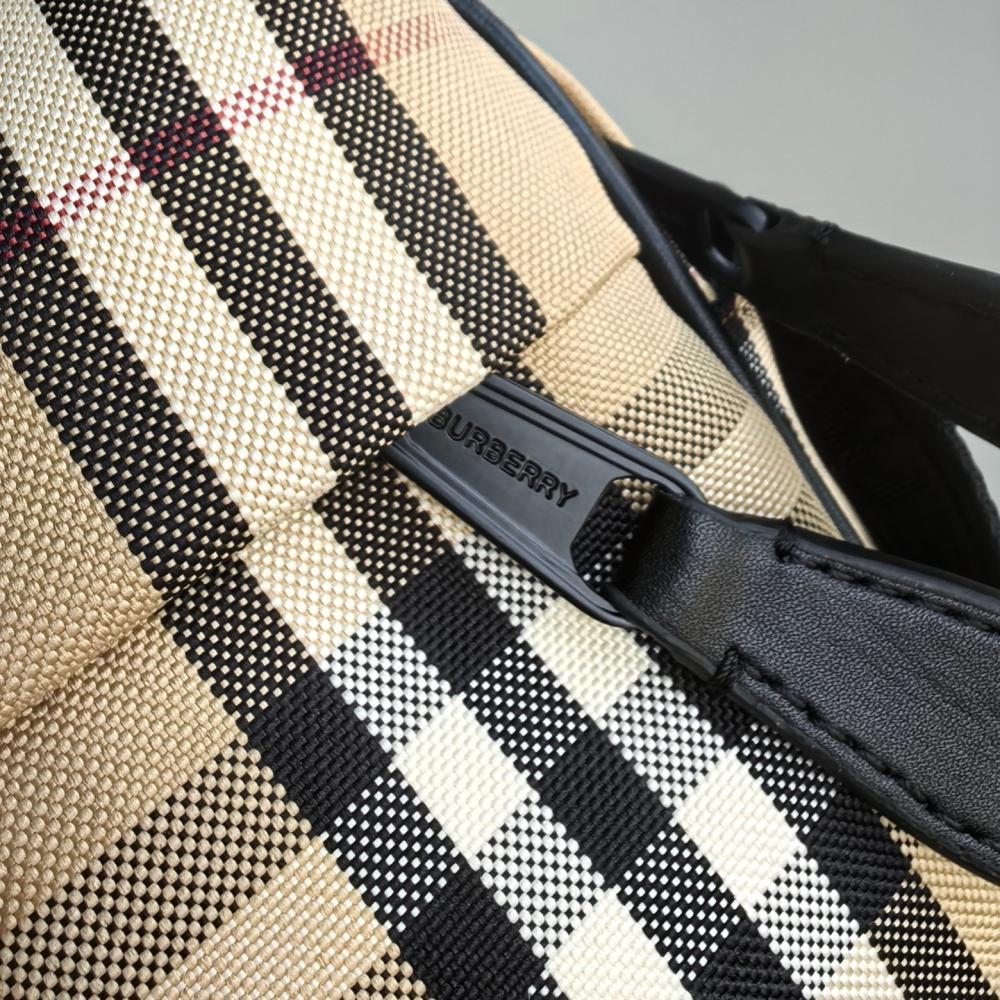 Elegant Shoulder Bag