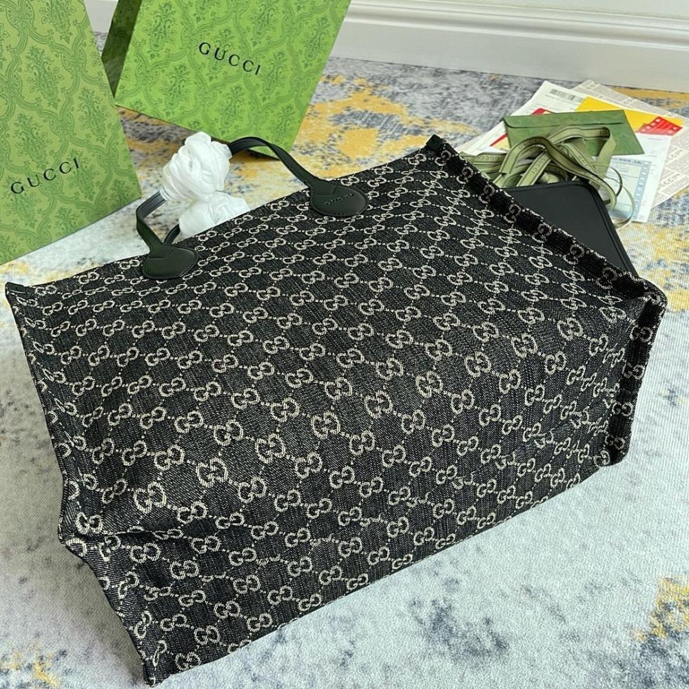 Modern Elegant Shoulder Bag