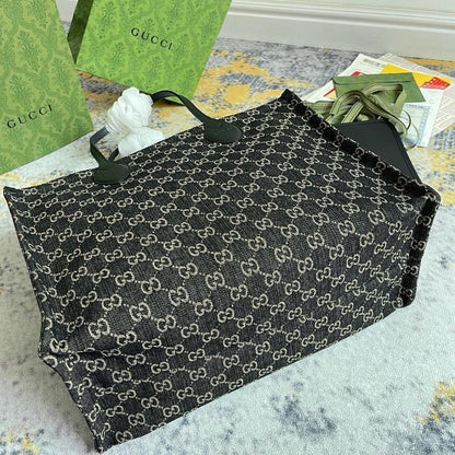 Modern Elegant Shoulder Bag