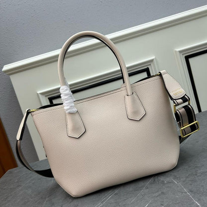 Italian-Inspired Stylish Leather Shoulder Bag