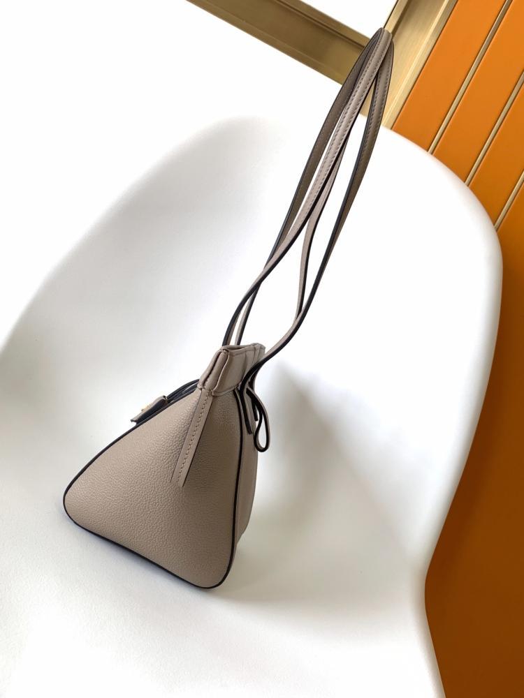 Bucket Bag