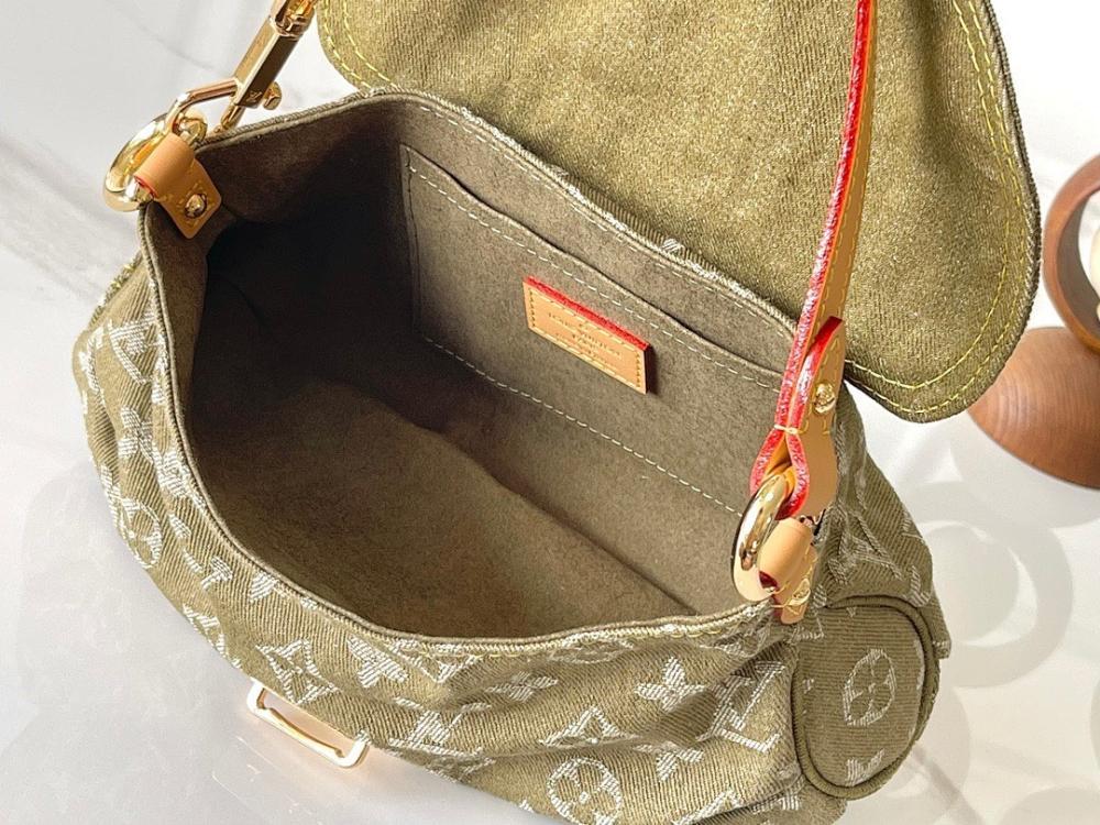 Modern Green Denim Crossbody Bag – Special Edition