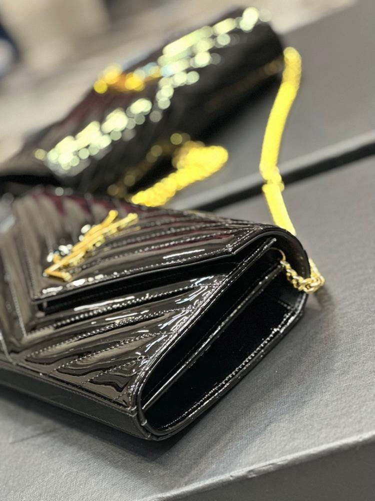 Elegant Leather Top Handle Bag – Special Edition