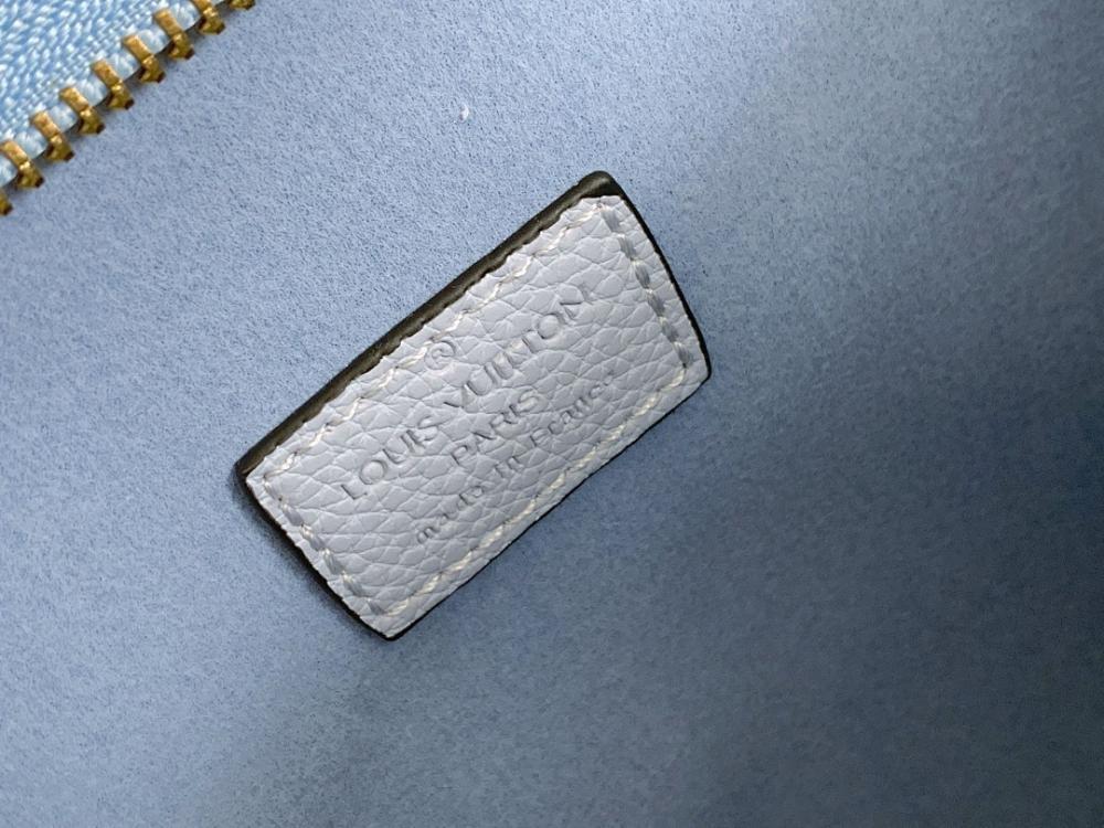 Modern Italian-Inspired Leather Top Handle Bag