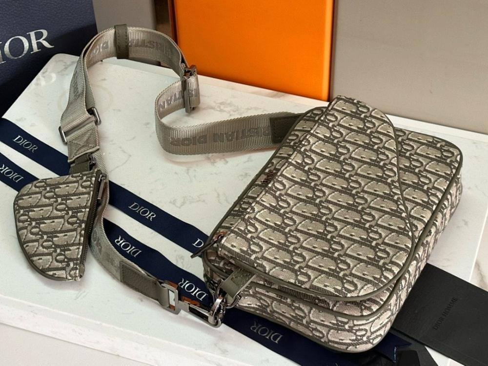 Saddle Printed Jacquard Shoulder Bag