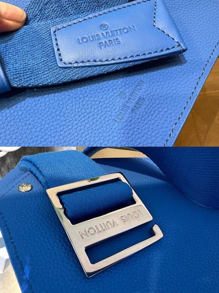 Elegant Refined Leather Shoulder Bag