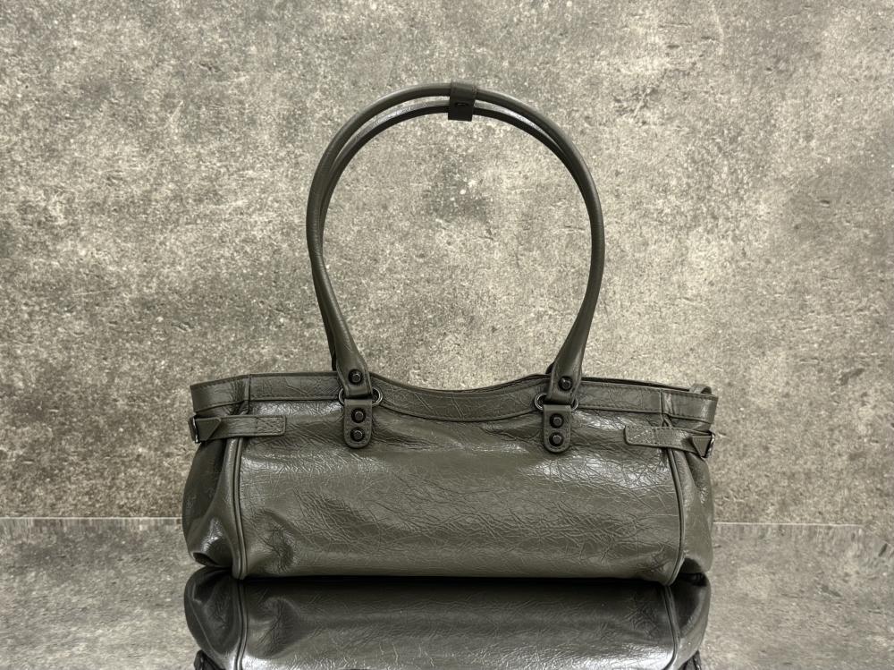 Luxury Elegant Top Handle Bag