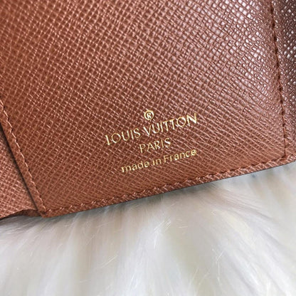 Classic Elegant Leather Wallet