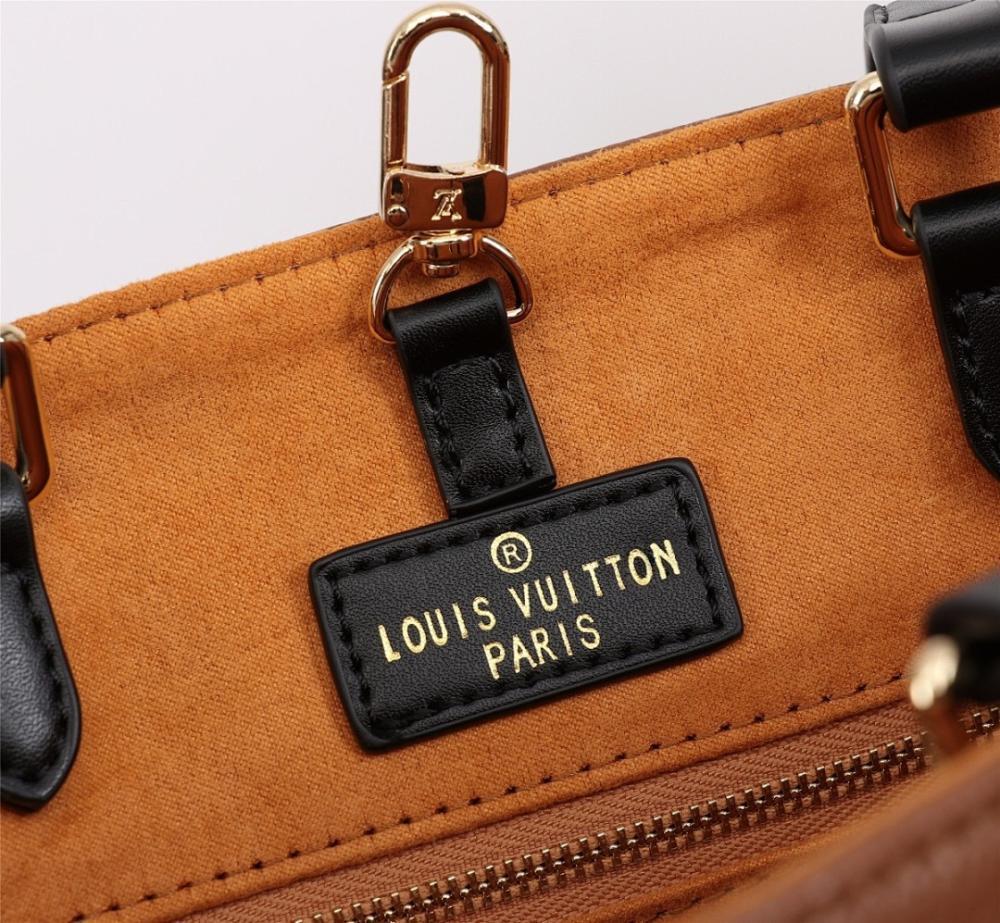 Classic Elegant Leather Tote Bag