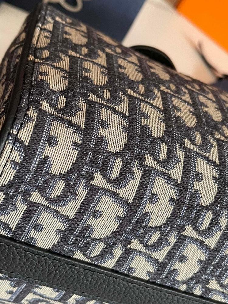 Stylish Refined Black Printed Calfskin Shoulder Bag