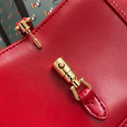 Elegant Shoulder Bag – Limited Edition