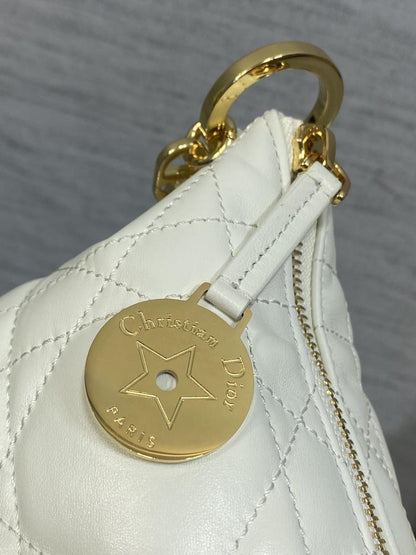 Classic Leather Shoulder Bag