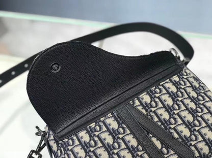 Elegant Shoulder Bag