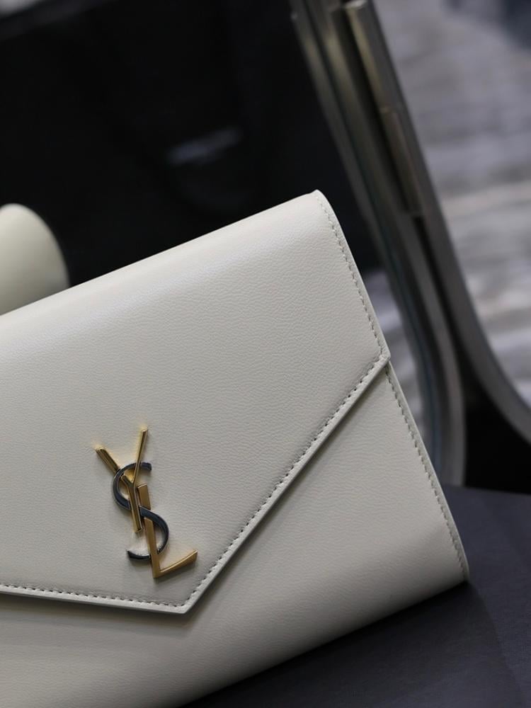 Modern Stylish Lambskin Top Handle Bag