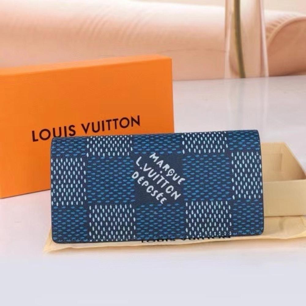 Stylish Refined Leather Wallet