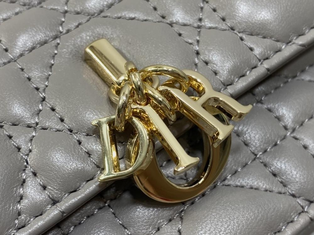 Classic Leather Top Handle Bag