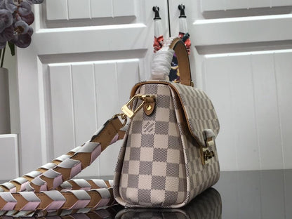 Elegant Leather Top Handle Bag