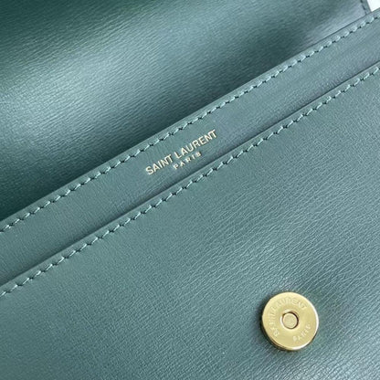 Classic Shoulder Bag