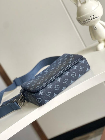 Stylish Refined Crossbody Bag