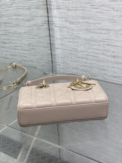 Elegant Top Handle Bag